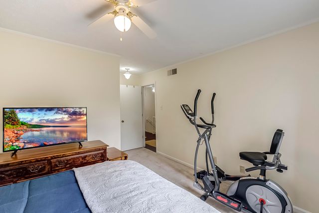 500 Laketower Drive 32, Lexington, KY 40502