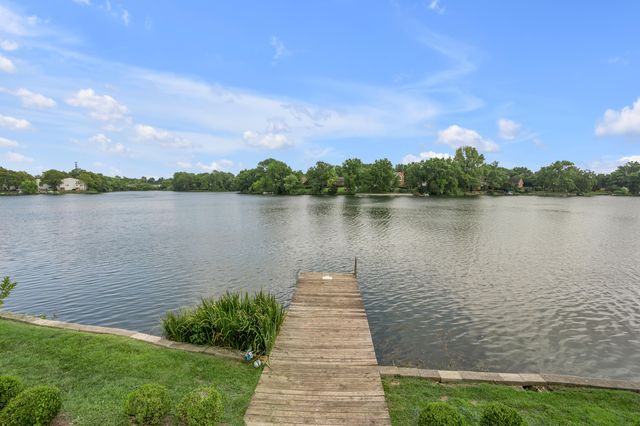 500 Laketower Drive 32, Lexington, KY 40502