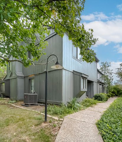 500 Laketower Drive 32, Lexington, KY 40502