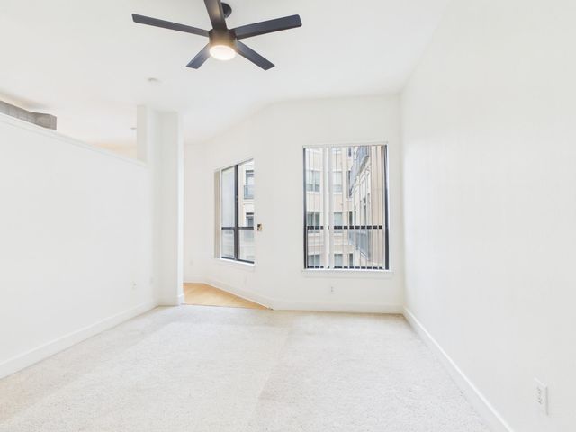 1901 Post Oak Blvd Boulevard 2402, Houston, TX 77056
