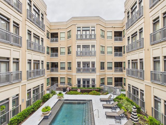 1901 Post Oak Blvd Boulevard 2402, Houston, TX 77056