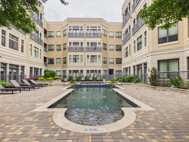 1901 Post Oak Blvd Boulevard 2402, Houston, TX 77056