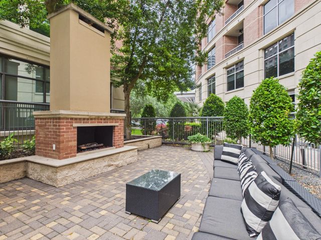 1901 Post Oak Blvd Boulevard 2402, Houston, TX 77056
