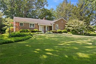3 Tuxford Road, Pittsford, NY 14534