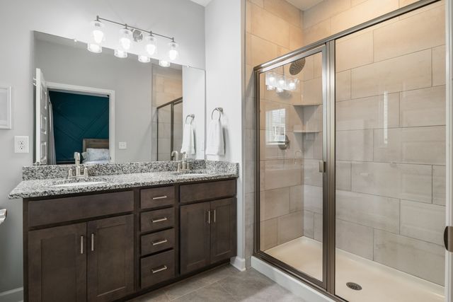 7483 Highway 70 S Apt 103, Nashville, TN 37221