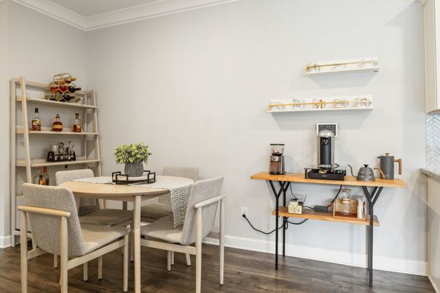 7483 Highway 70 S Apt 103, Nashville, TN 37221
