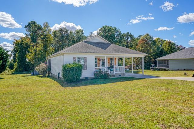 835 Green River Road, Gaffney, SC 29341