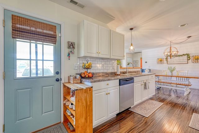 835 Green River Road, Gaffney, SC 29341