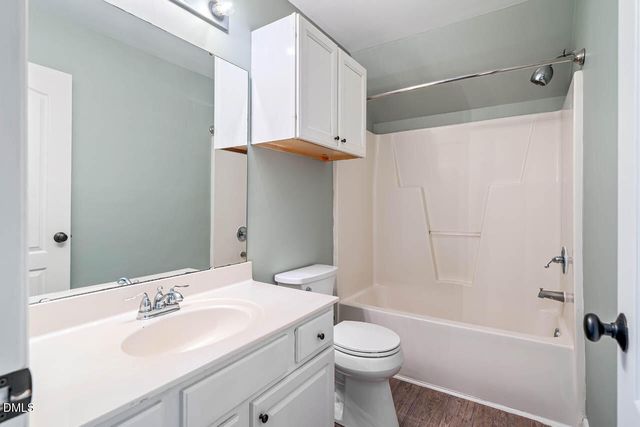 2002 Kelly Glen Drive, Apex, NC 27502