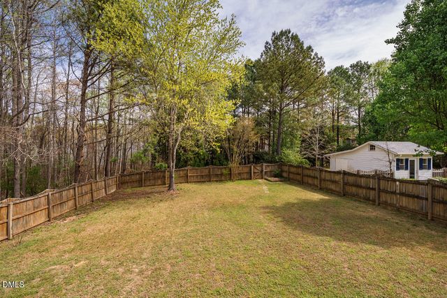 2002 Kelly Glen Drive, Apex, NC 27502