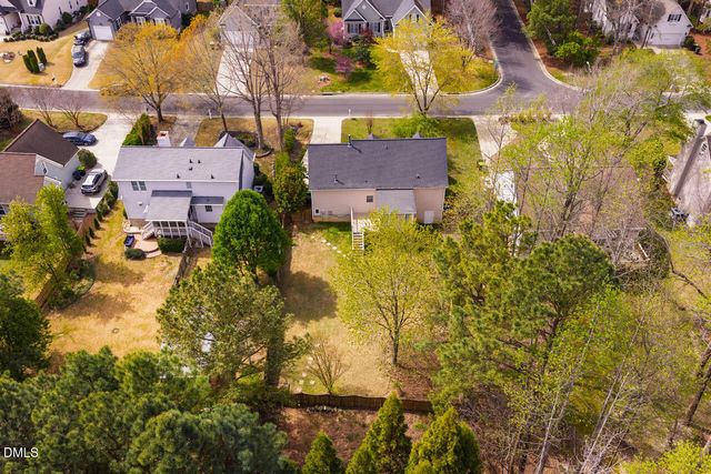 2002 Kelly Glen Drive, Apex, NC 27502