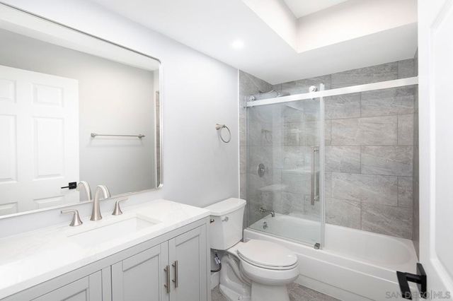 7601 Eads Ave, La Jolla, CA 92037