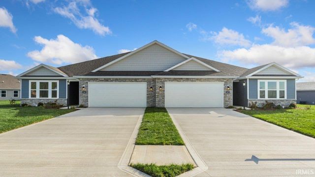 1072 Butler Lake Court, Fort Wayne, IN 46818