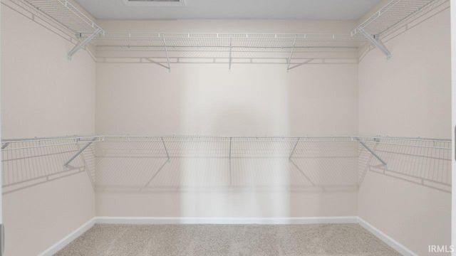 1072 Butler Lake Court, Fort Wayne, IN 46818