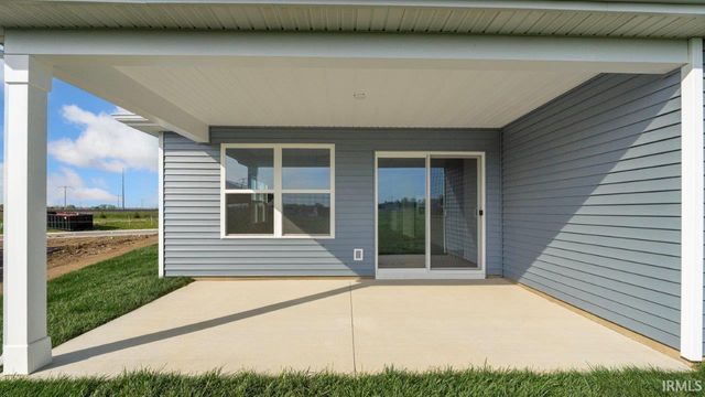 1072 Butler Lake Court, Fort Wayne, IN 46818