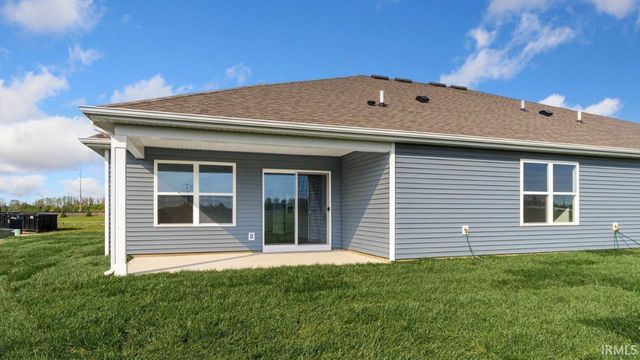 1072 Butler Lake Court, Fort Wayne, IN 46818