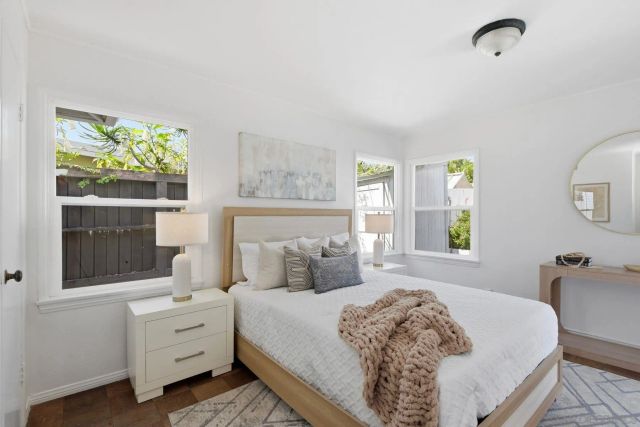 2850 Highland Dr., Carlsbad, CA 92008