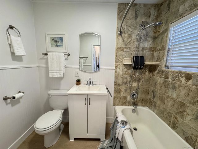 2850 Highland Dr., Carlsbad, CA 92008