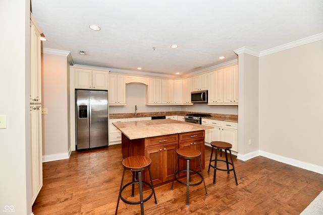 8555 One West Drive 210, Indianapolis, IN 46260