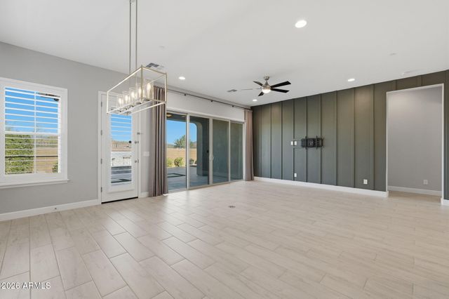 13230 W HORSETAIL Trail, Peoria, AZ 85383