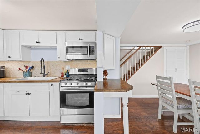 7308 Cedar Drive, Cedar Hill, MO 63016