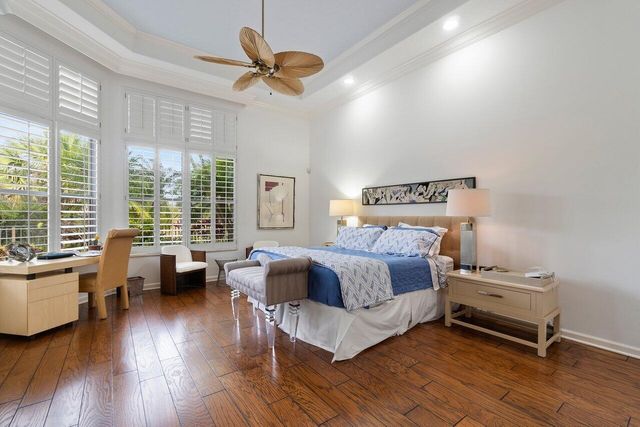 237 Porto Vecchio Way, Palm Beach Gardens, FL 33418