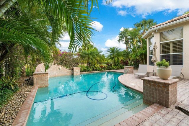 237 Porto Vecchio Way, Palm Beach Gardens, FL 33418