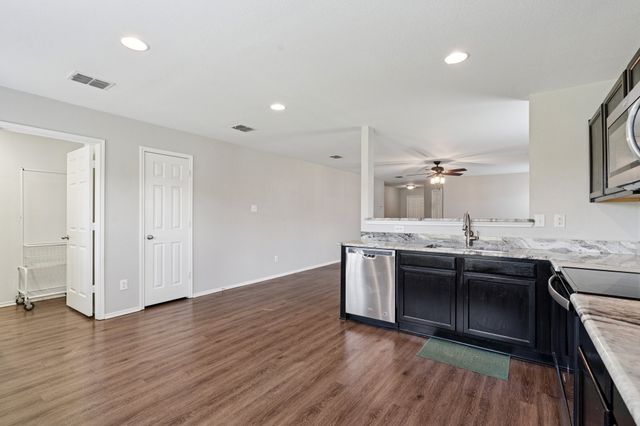 3005 Groveland Terrace, Denton, TX 76210