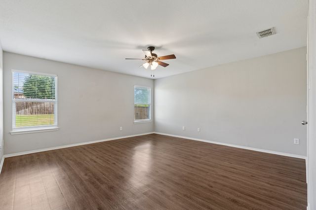 3005 Groveland Terrace, Denton, TX 76210