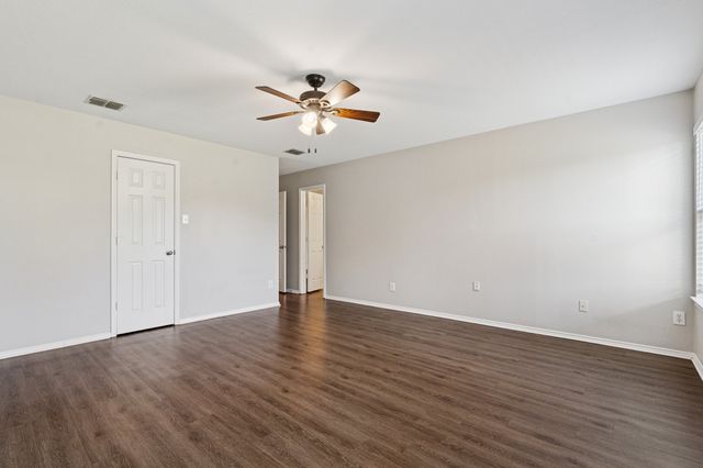 3005 Groveland Terrace, Denton, TX 76210