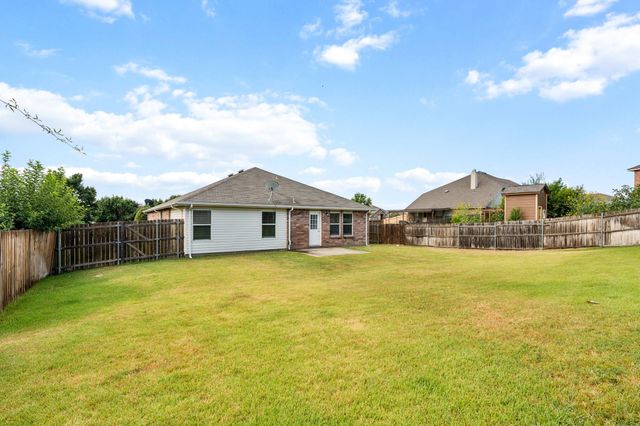 3005 Groveland Terrace, Denton, TX 76210