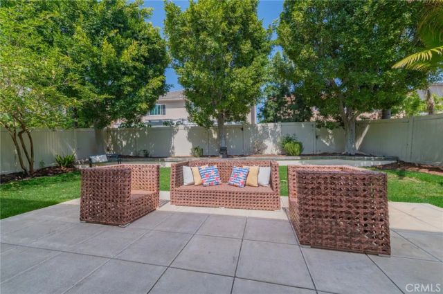 25 Washington, Irvine, CA 92606