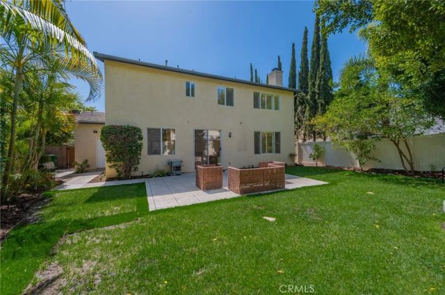 25 Washington, Irvine, CA 92606