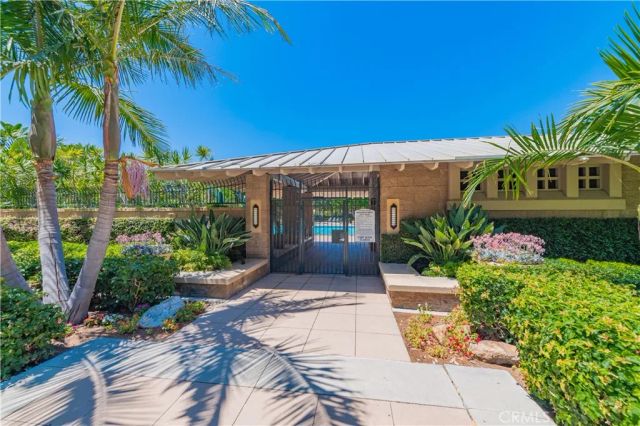 25 Washington, Irvine, CA 92606