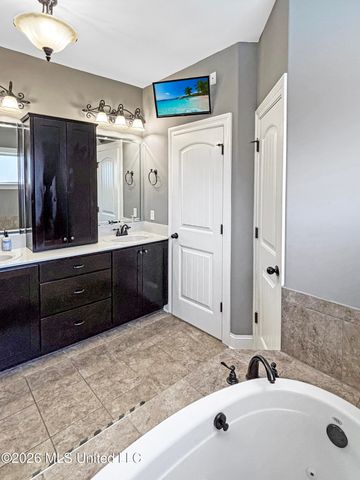 4055 Kayley Lane, Olive Branch, MS 38654