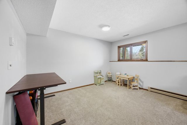 2301 N Flickertail Drive S, Fargo, ND 58103