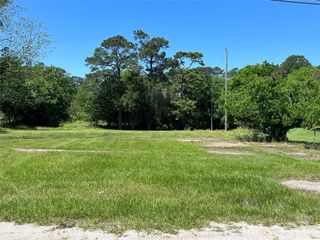 2910 S Broadway Street, La Porte, TX 77571