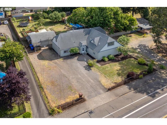 152 WARNER PARROTT Rd, Oregon City, OR 97045