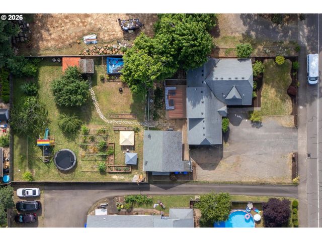 152 WARNER PARROTT Rd, Oregon City, OR 97045
