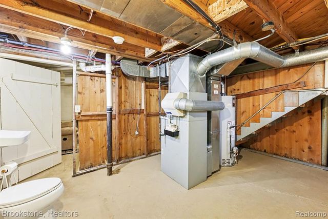 22033 Alger Street, Saint Clair Shores, MI 48080