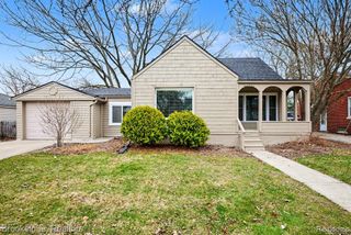 22033 Alger Street, Saint Clair Shores, MI 48080