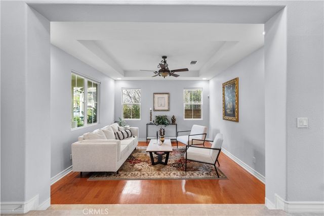 29350 Las Brisas, Valencia, CA 91354