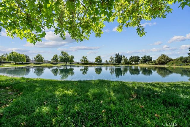 29350 Las Brisas, Valencia, CA 91354