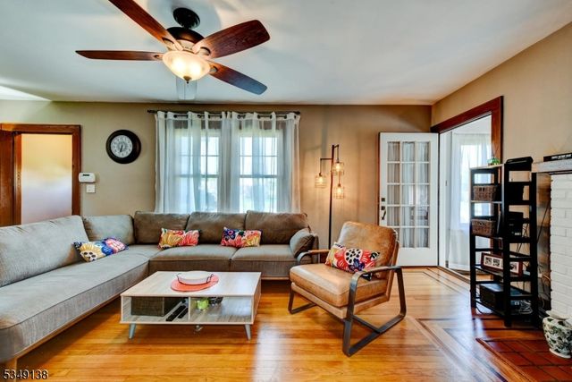 21 Ivanhoe Ave, Somerville Boro, NJ 08876