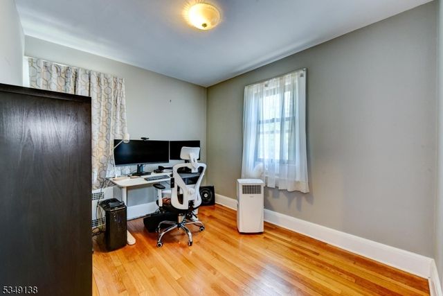 21 Ivanhoe Ave, Somerville Boro, NJ 08876