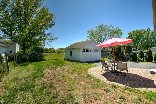 21 Ivanhoe Ave, Somerville Boro, NJ 08876