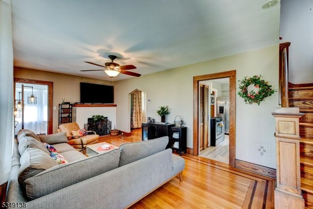 21 Ivanhoe Ave, Somerville Boro, NJ 08876