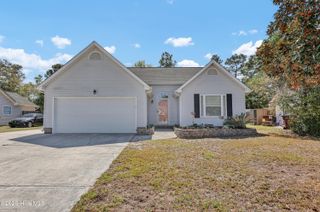 819 Bay Blossom Drive, Wilmington, NC 28411