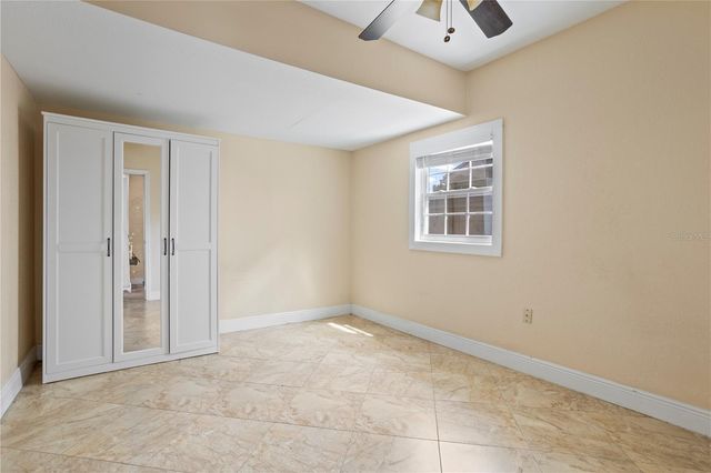 1208 ROMA COURT, Orlando, FL 32825