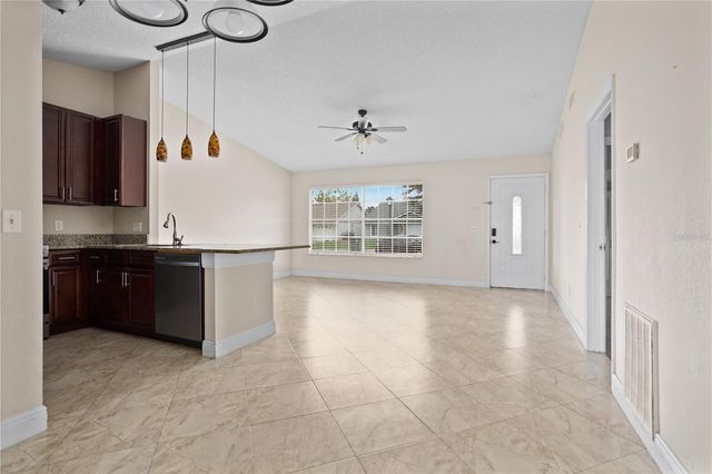 1208 ROMA COURT, Orlando, FL 32825